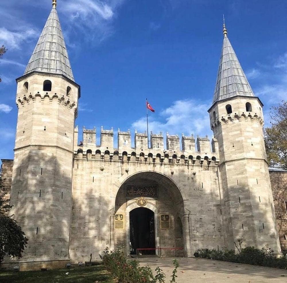 Grand Papirus Hotel Istanbul Exterior foto