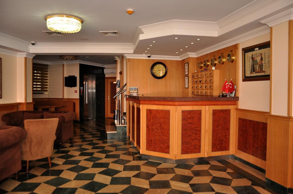Grand Papirus Hotel Istanbul Exterior foto