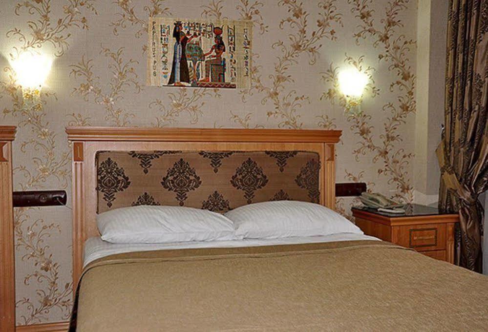 Grand Papirus Hotel Istanbul Exterior foto